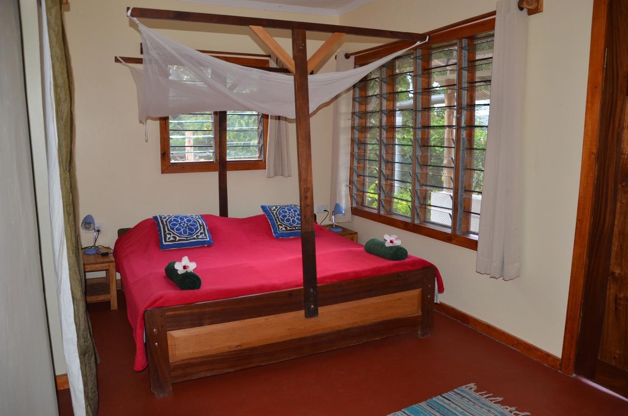 Milemeleni Guesthouse Lushoto ภายนอก รูปภาพ
