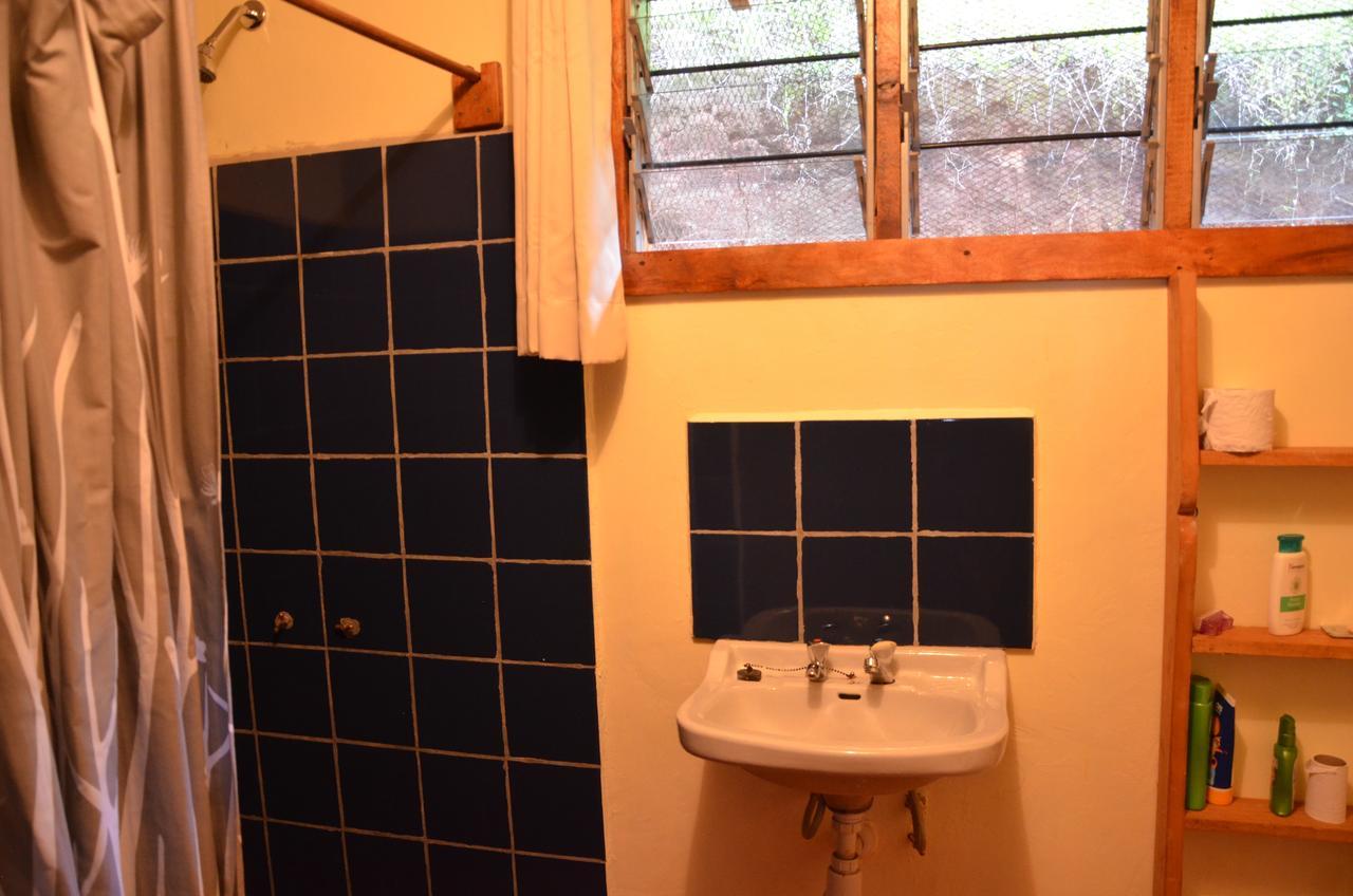 Milemeleni Guesthouse Lushoto ภายนอก รูปภาพ